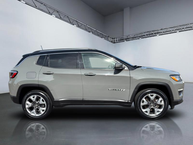 2021 Jeep Compass Limited photo 3