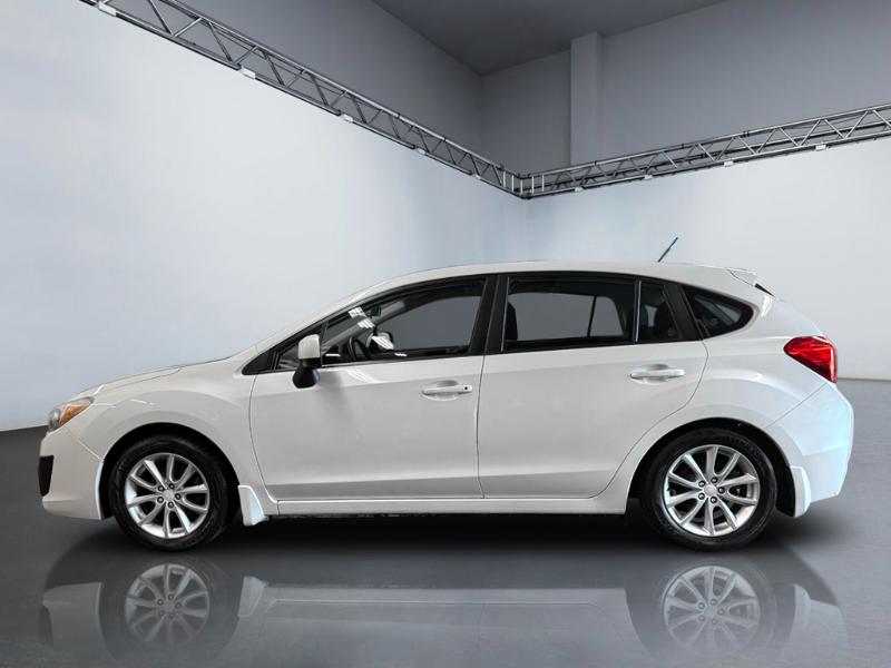 2014 Subaru Impreza Premium photo 2