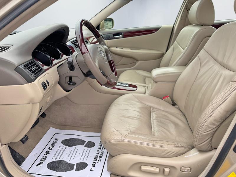 Lexus ES 300 Sedan 2003