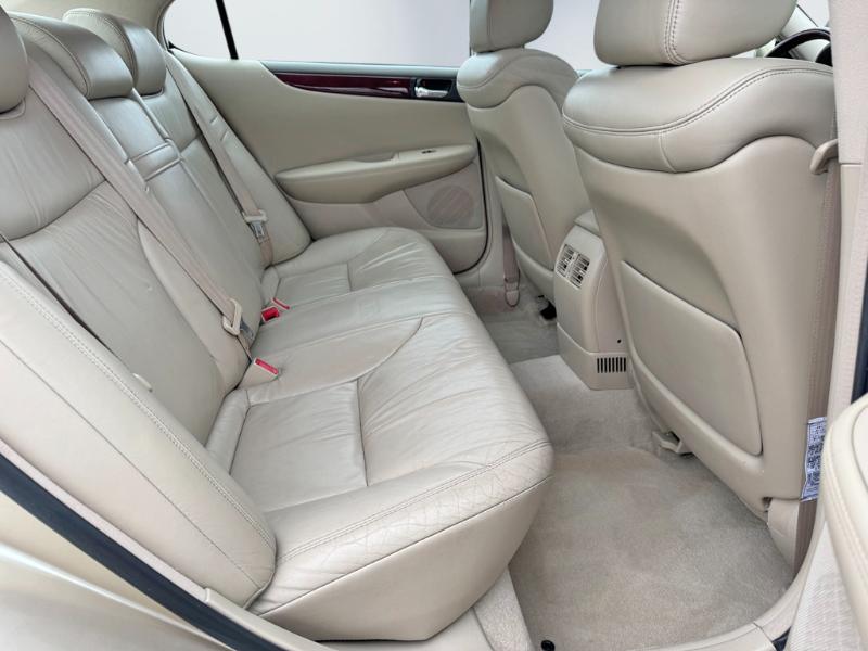 Lexus ES 300 Sedan 2003