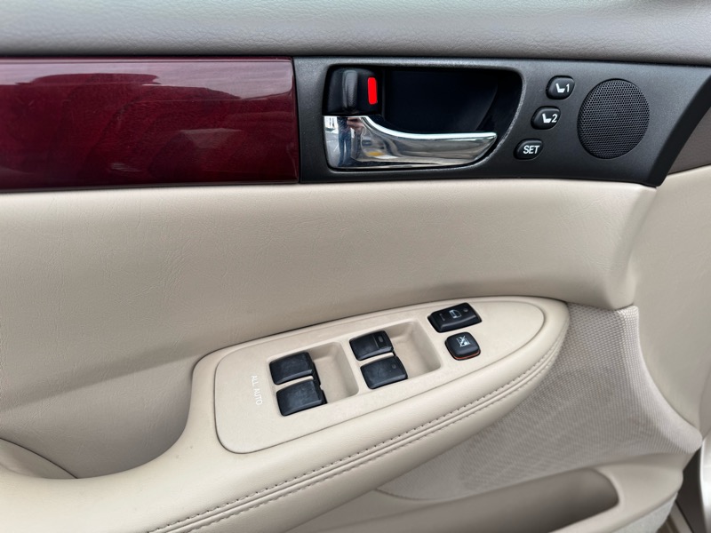 Lexus ES 300 Sedan 2003