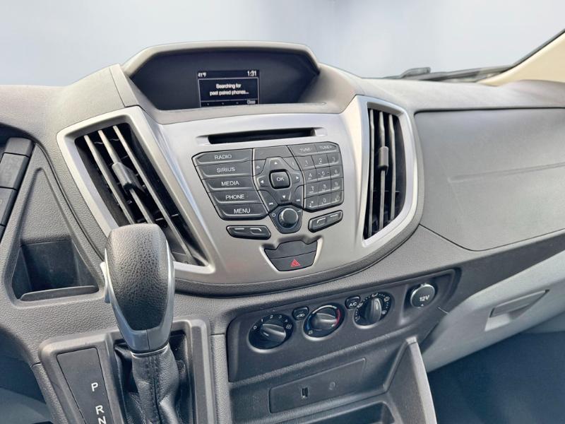 Ford Transit 350 Wagon Low Roof XL w/Sliding Pass. 148-in. WB 2017