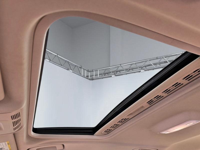 BMW 3-Series 328i xDrive Sedan 2015