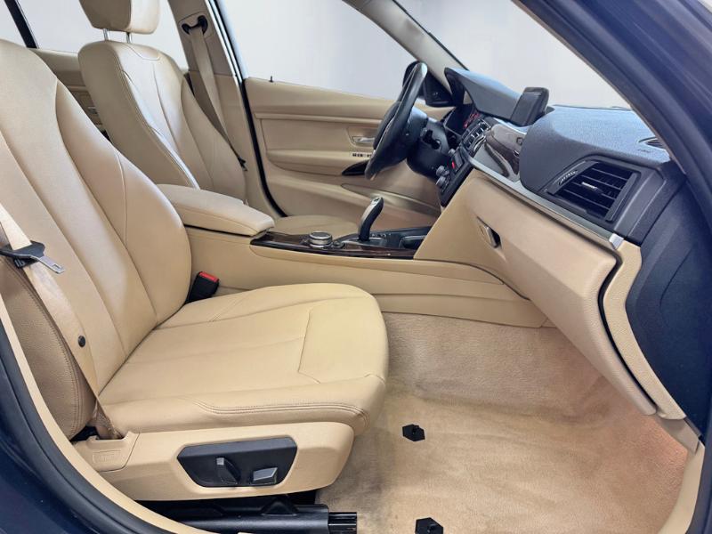 BMW 3-Series 328i xDrive Sedan 2015
