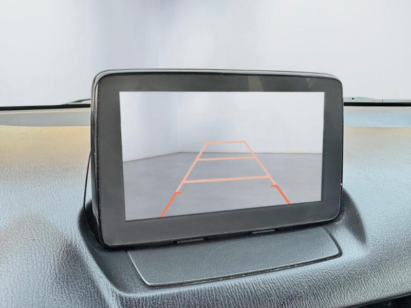 Toyota Yaris LE Hatchback 2020