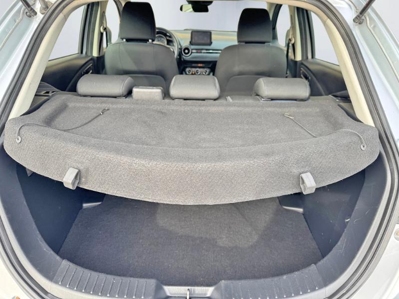 Toyota Yaris LE Hatchback 2020