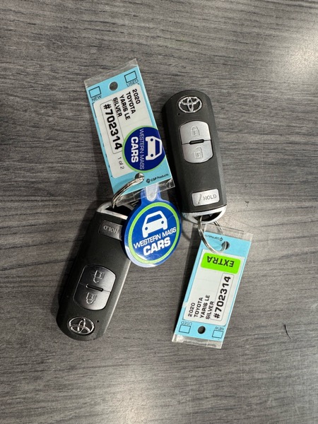 Toyota Yaris LE Hatchback 2020