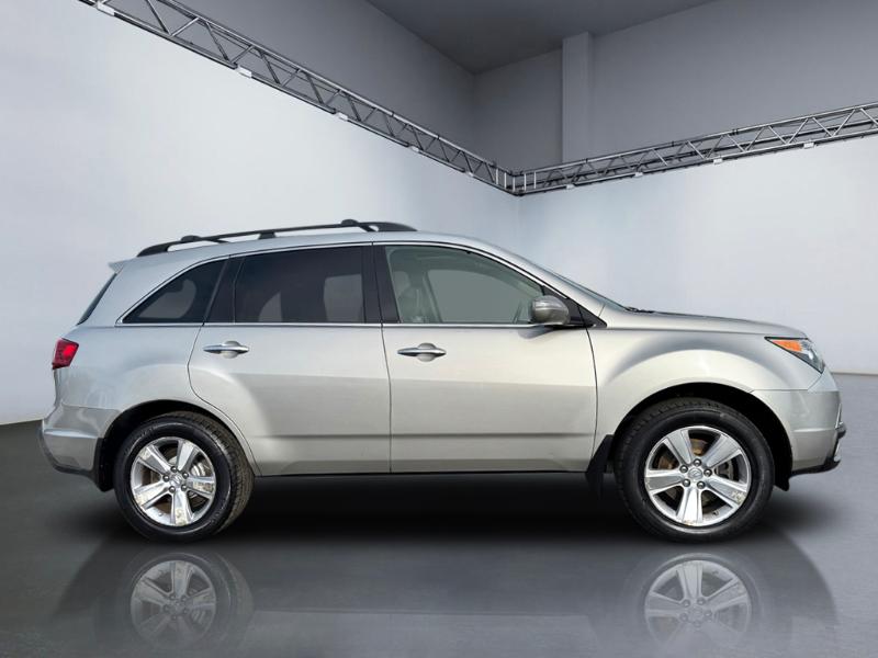 Acura MDX 6-Spd AT w/Tech Package 2011