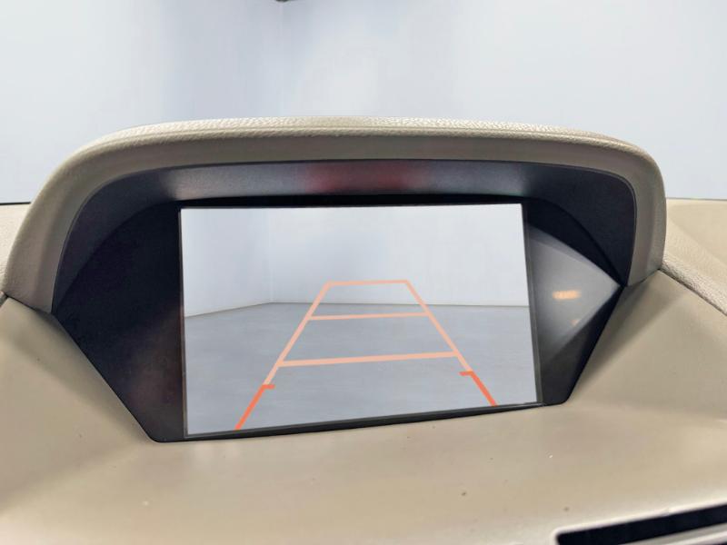 Acura MDX 6-Spd AT w/Tech Package 2011