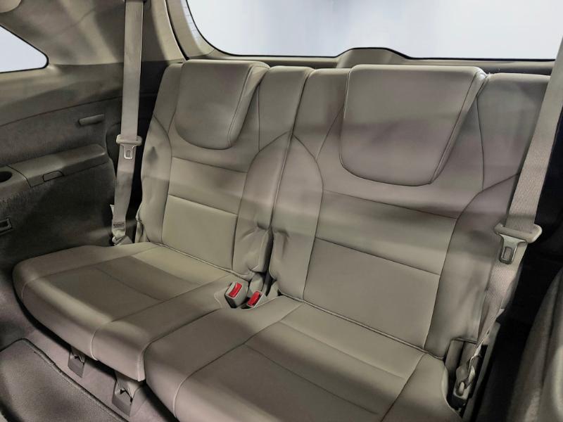 Acura MDX 6-Spd AT w/Tech Package 2011