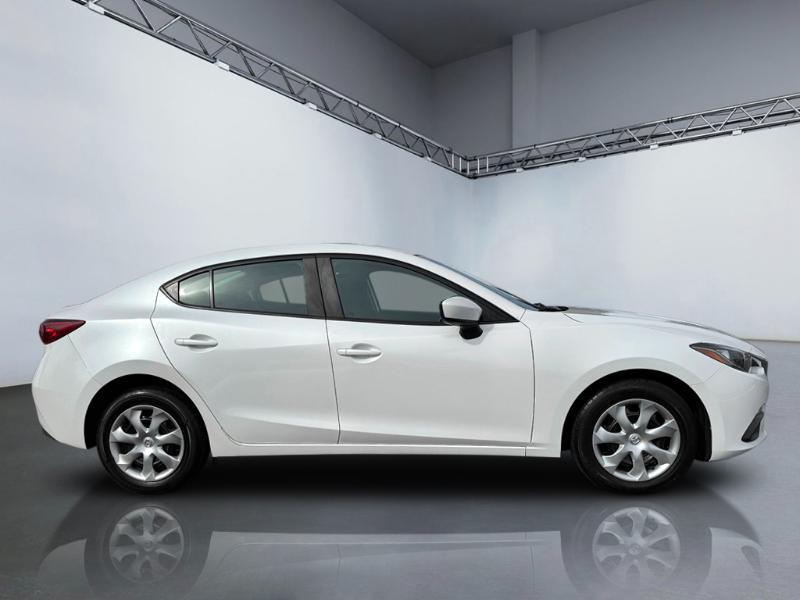 Mazda MAZDA3 i Sport AT 4-Door 2016