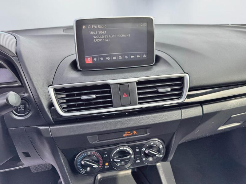 Mazda MAZDA3 i Sport AT 4-Door 2016