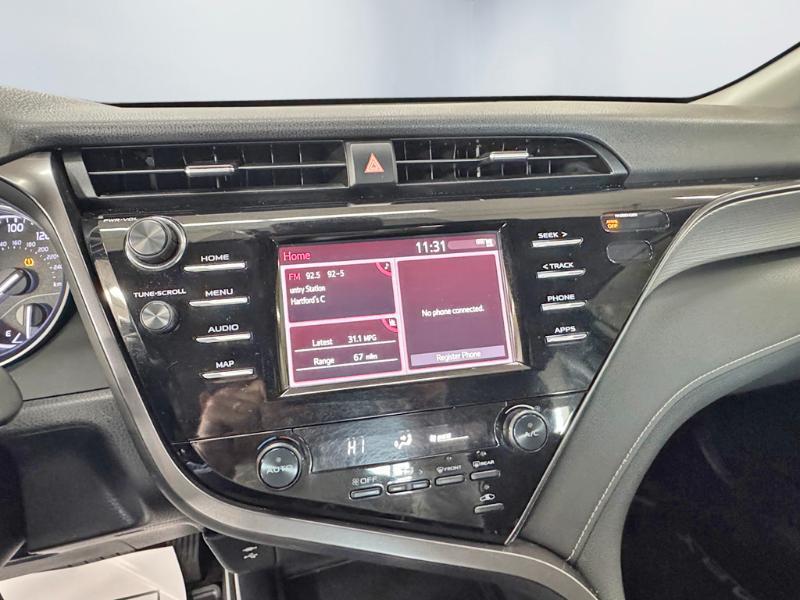 Toyota Camry SE 2019