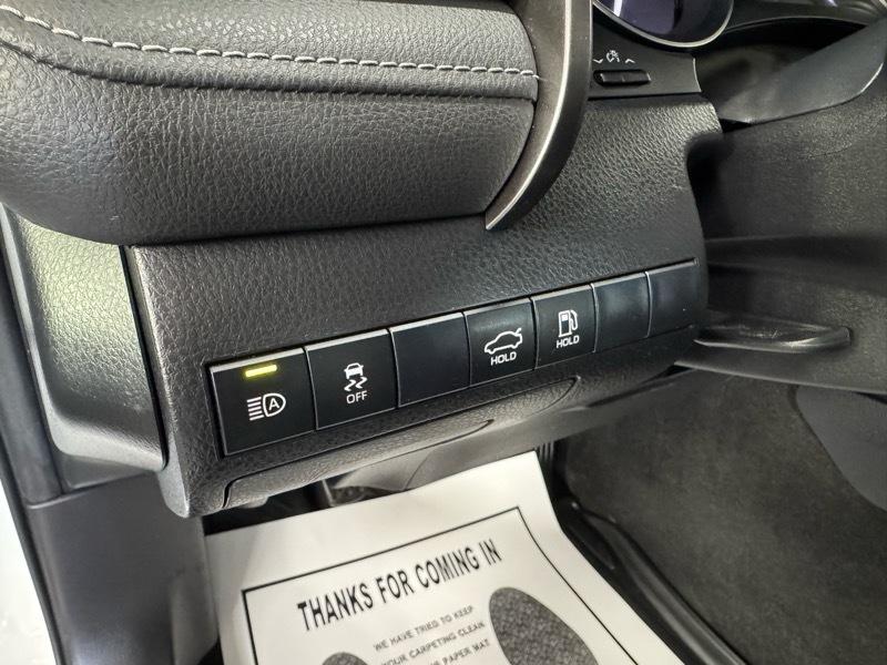 Toyota Camry SE 2019