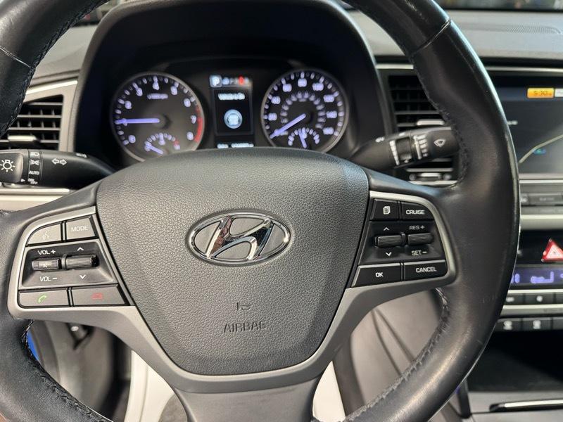 Hyundai Elantra Limited 2017