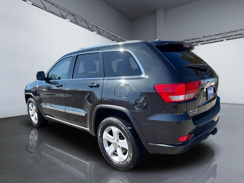 Jeep Grand Cherokee Laredo 4WD 2011