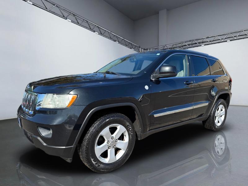Jeep Grand Cherokee Laredo 4WD 2011