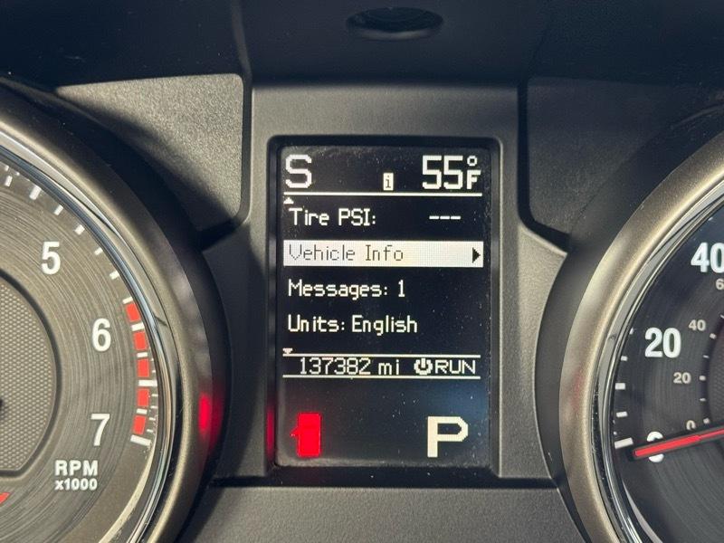 Jeep Grand Cherokee Laredo 4WD 2011