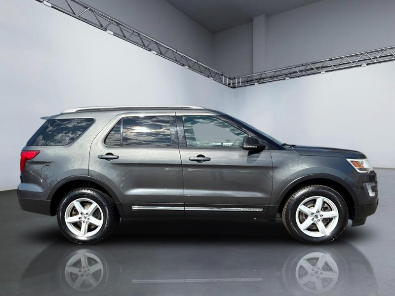 Ford Explorer XLT 4WD 2016