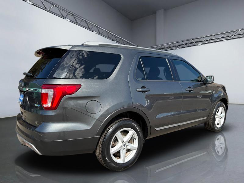 Ford Explorer XLT 4WD 2016