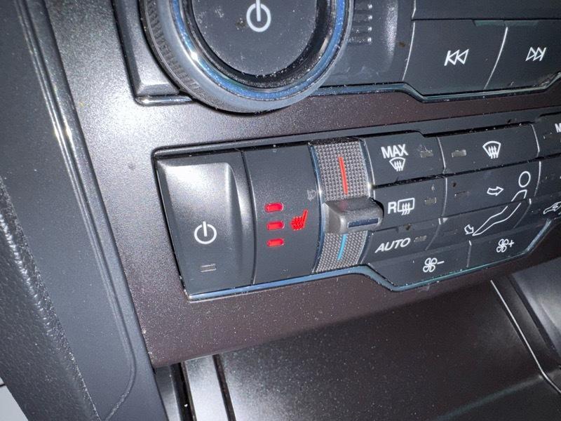 Ford Explorer XLT 4WD 2016