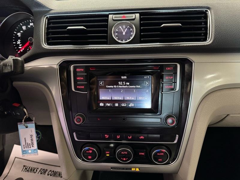 Volkswagen Passat S PZEV 6A 2016