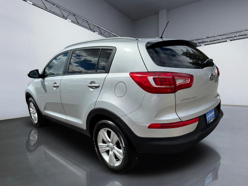Kia Sportage LX FWD 2011