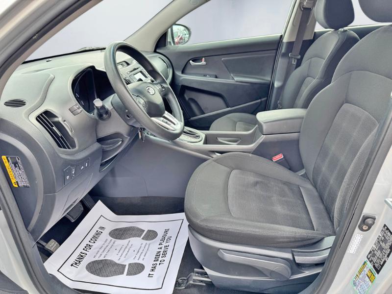 Kia Sportage LX FWD 2011