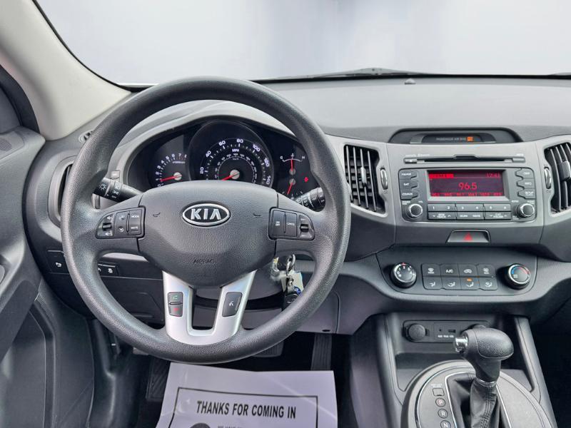 Kia Sportage LX FWD 2011