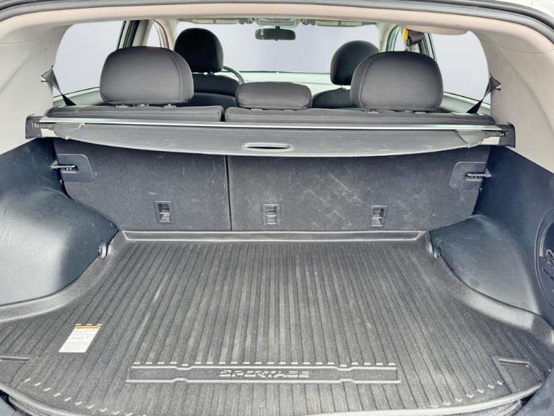 Kia Sportage LX FWD 2011