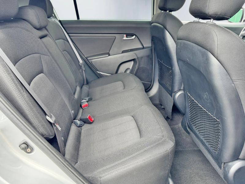 Kia Sportage LX FWD 2011