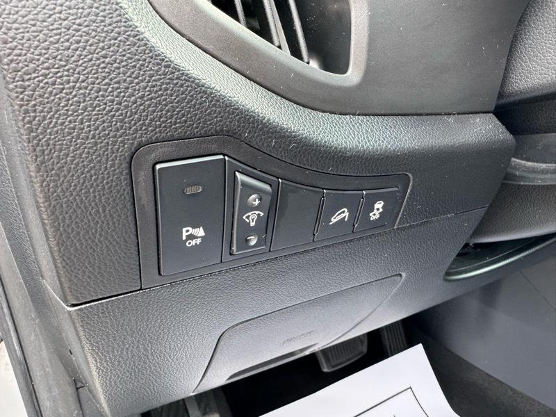 Kia Sportage LX FWD 2011