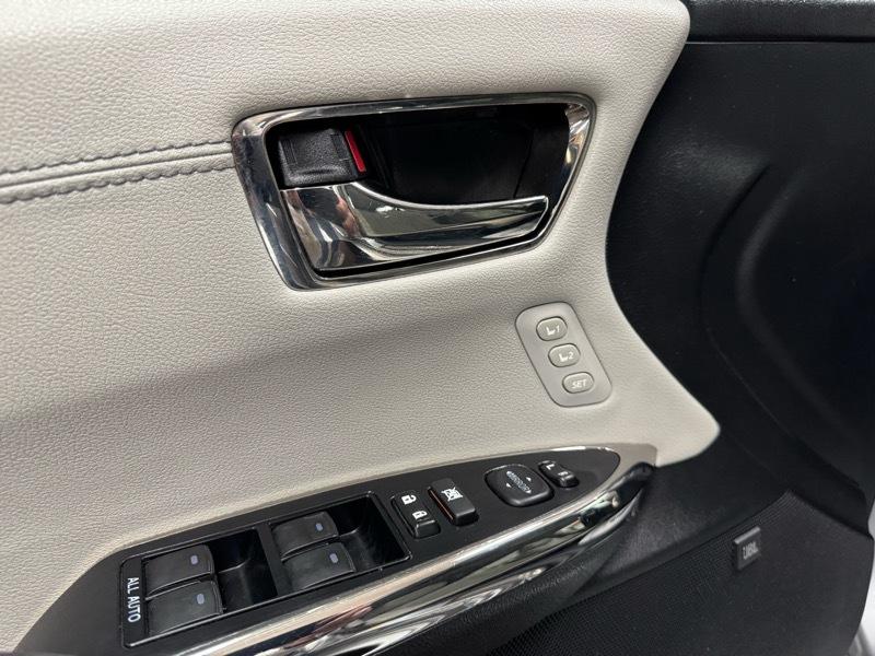 Toyota Avalon Limited 2018