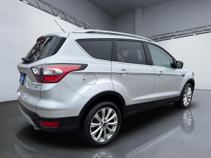 Ford Escape Titanium 4WD 2017