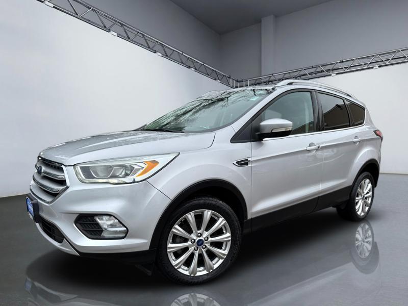 Ford Escape Titanium 4WD 2017
