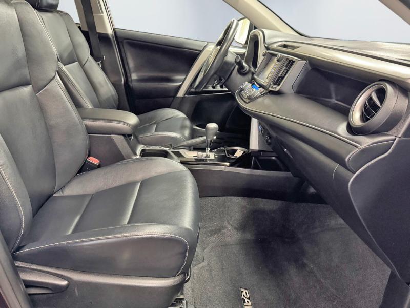 Toyota RAV4 Limited AWD 2016