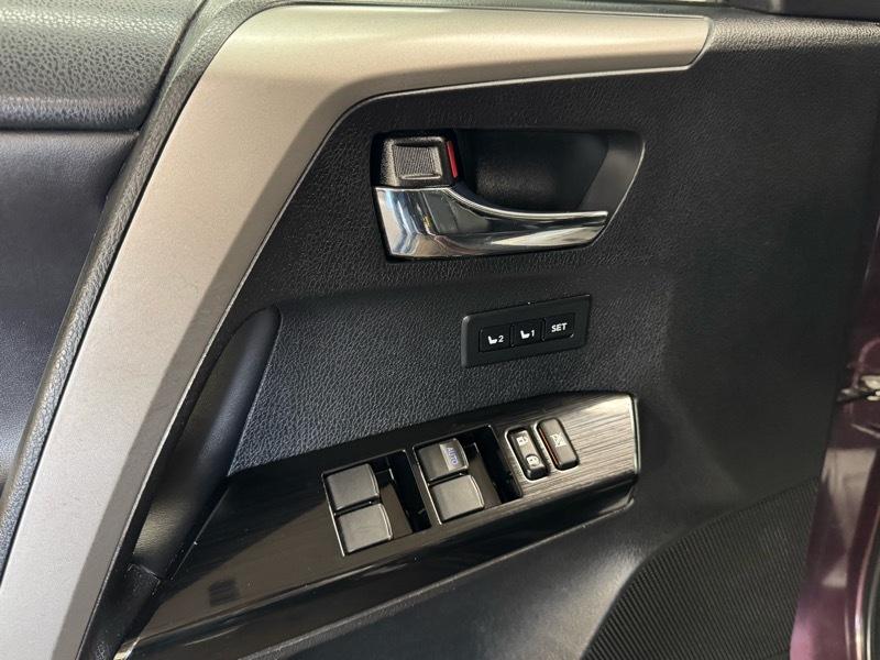 Toyota RAV4 Limited AWD 2016