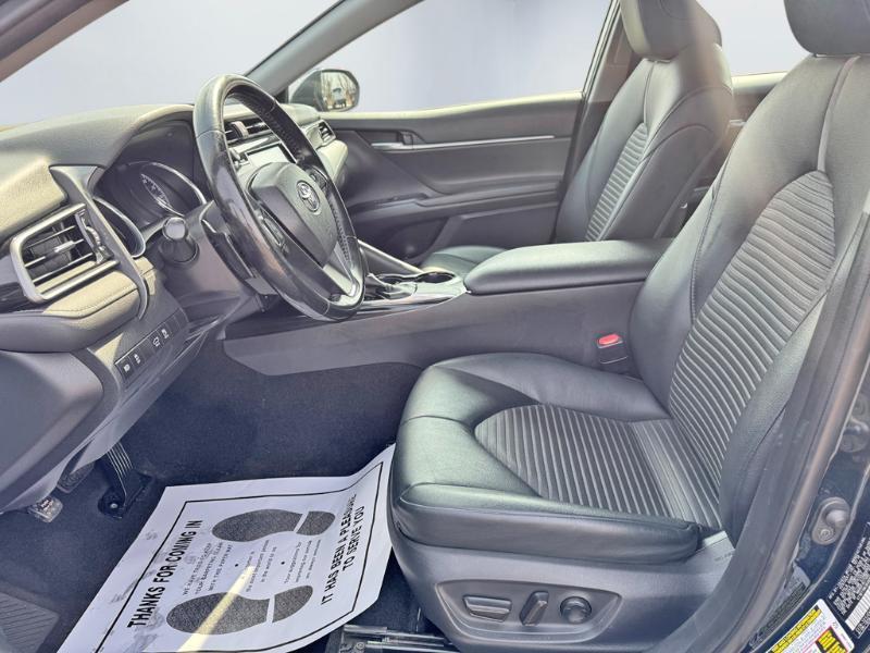 Toyota Camry XLE 2019