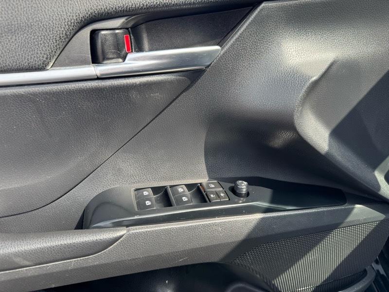 Toyota Camry XLE 2019