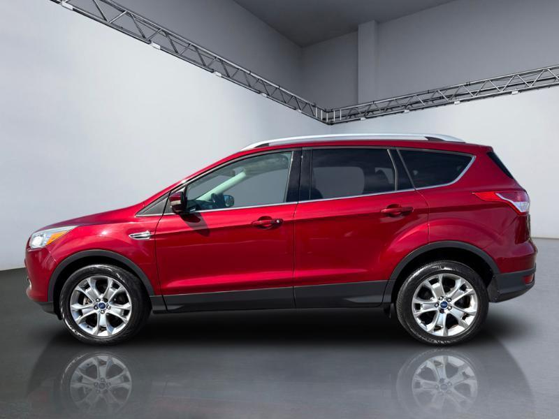 Ford Escape Titanium 4WD 2014