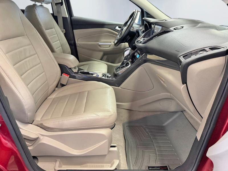 Ford Escape Titanium 4WD 2014