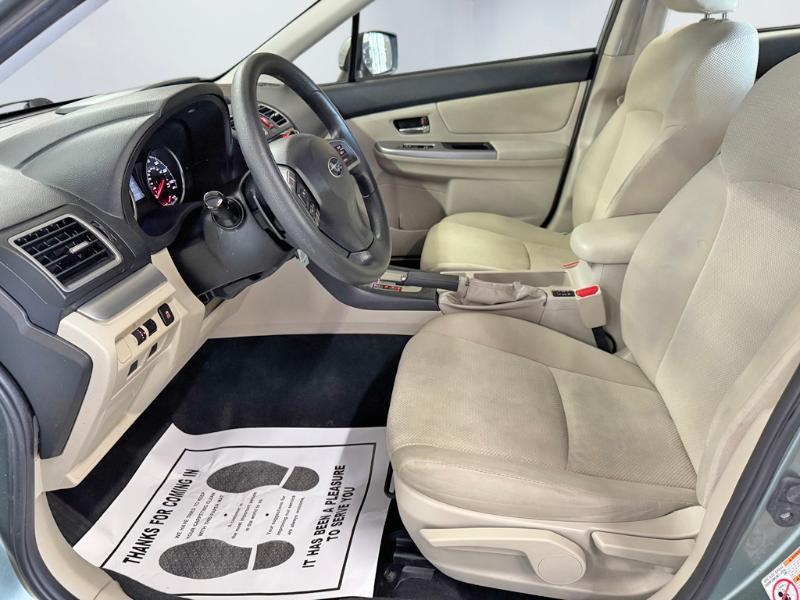 Subaru Impreza 2.0i Premium PZEV 5-Door 2016