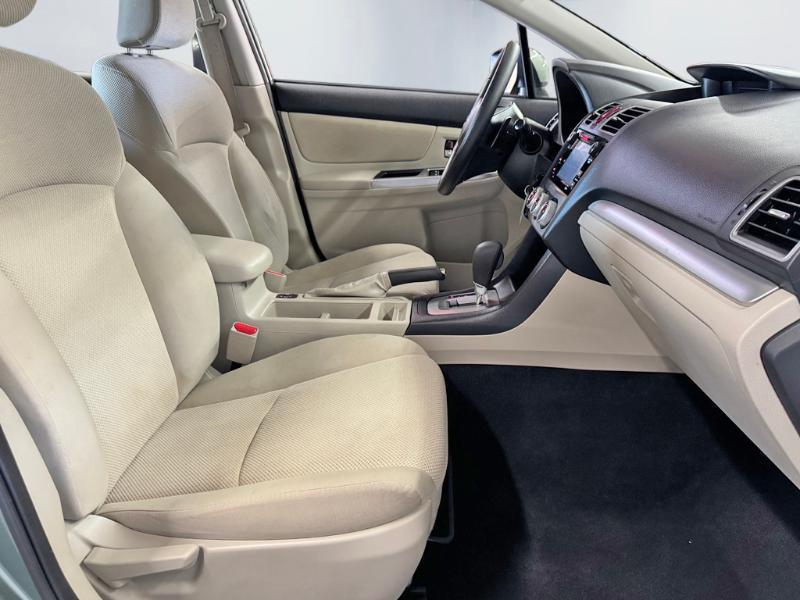 Subaru Impreza 2.0i Premium PZEV 5-Door 2016