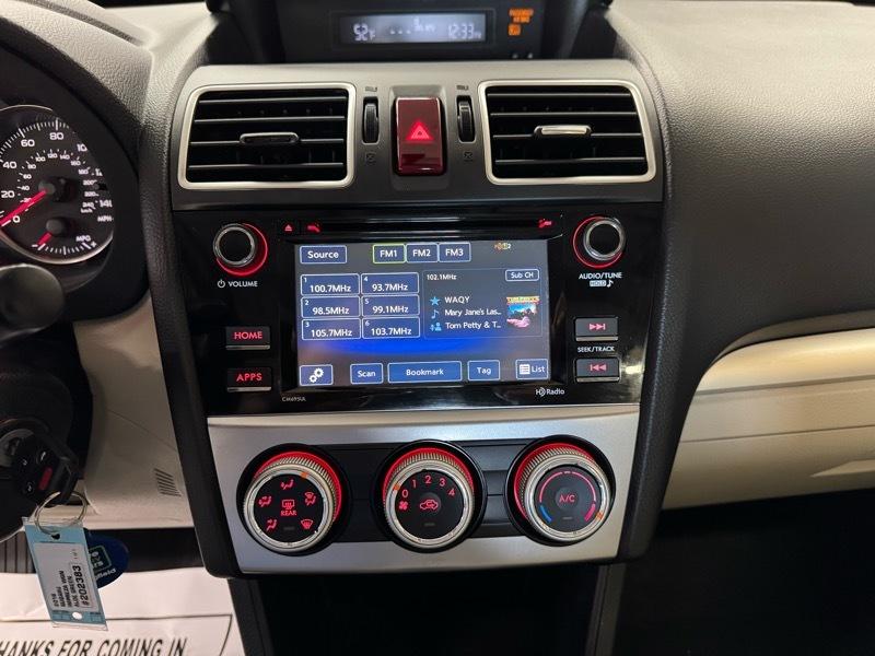 Subaru Impreza 2.0i Premium PZEV 5-Door 2016