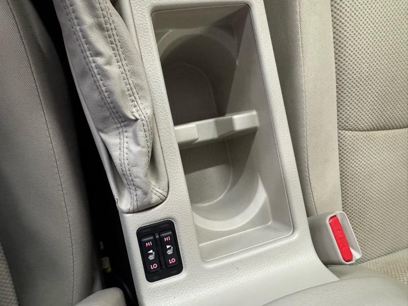 Subaru Impreza 2.0i Premium PZEV 5-Door 2016