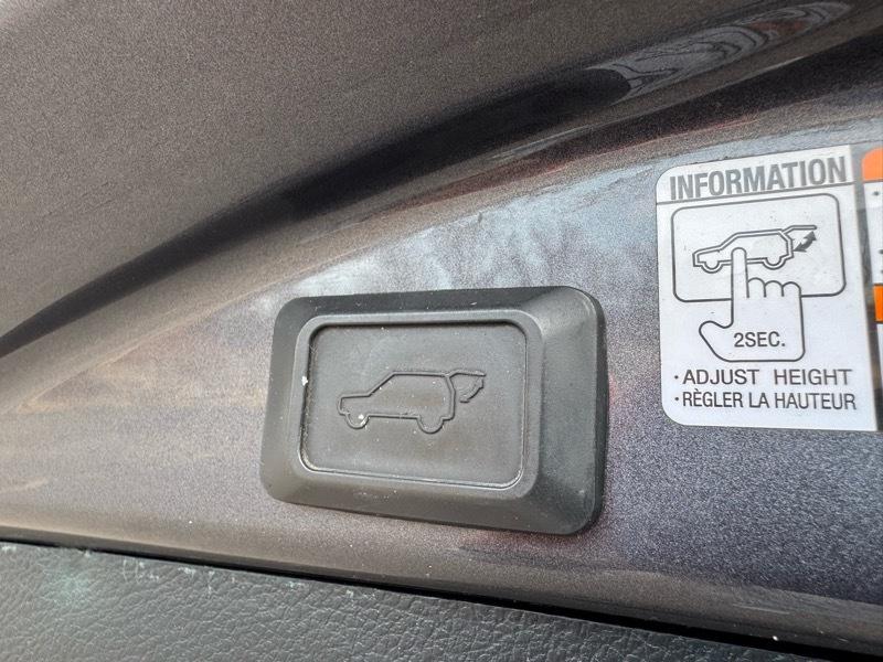 Toyota RAV4 Limited AWD 2015