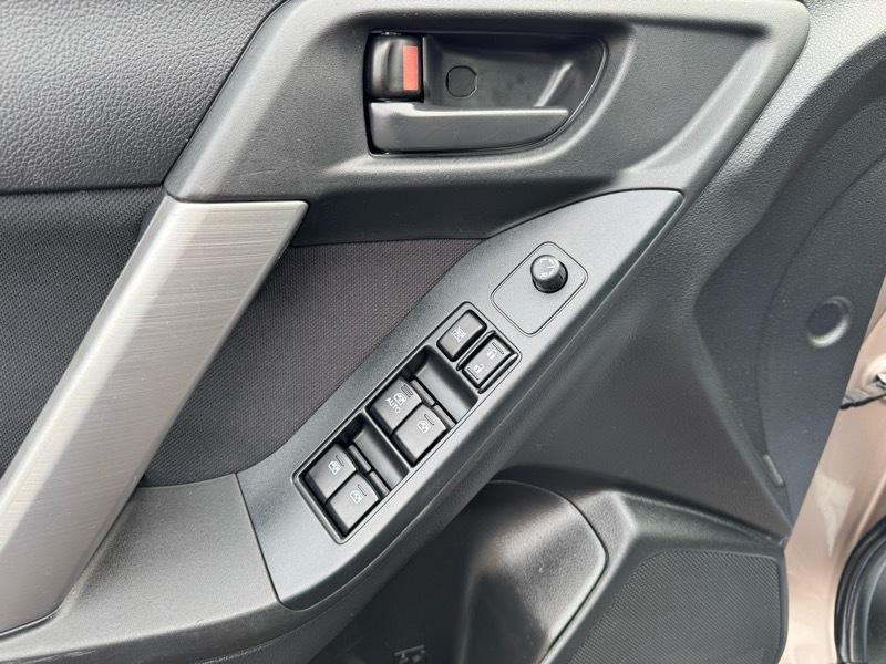 Subaru Forester 2.5i Premium 2015