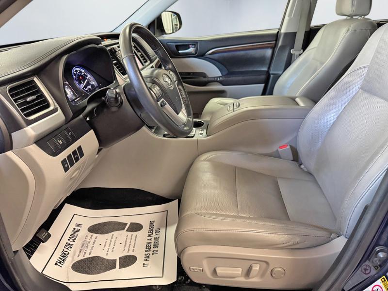 Toyota Highlander Limited AWD V6 2014