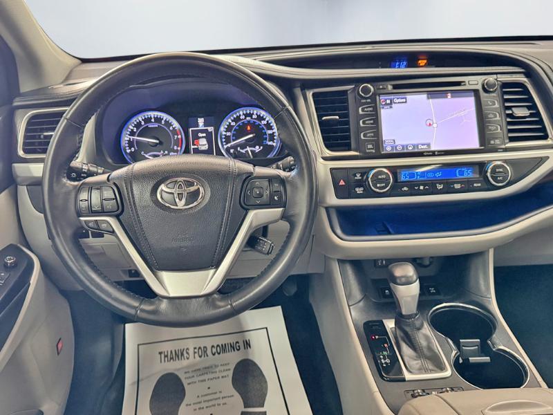 Toyota Highlander Limited AWD V6 2014