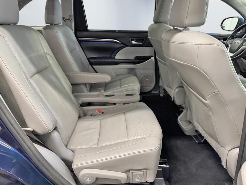 Toyota Highlander Limited AWD V6 2014